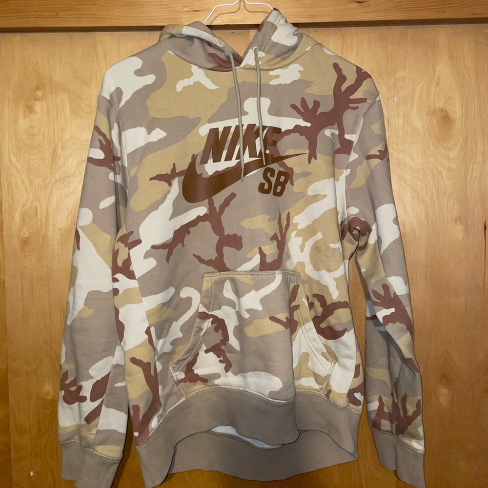 Nike SB Tan Camo Sweatshirt